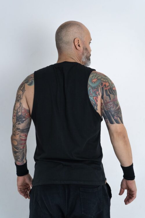 MUSCULOSA NEGRA + MUNEQUERA (3) Muñequeras de Toalla