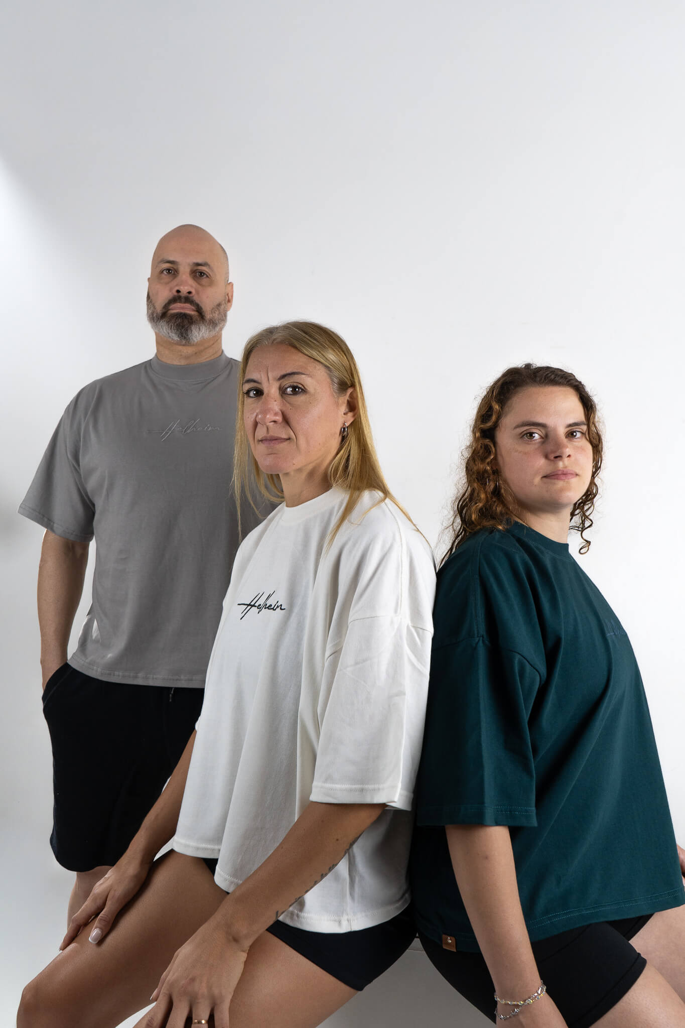 OVER 20.1 (9) Combo Deluxe: 4 Remeras Manga Corta Oversize 24.1